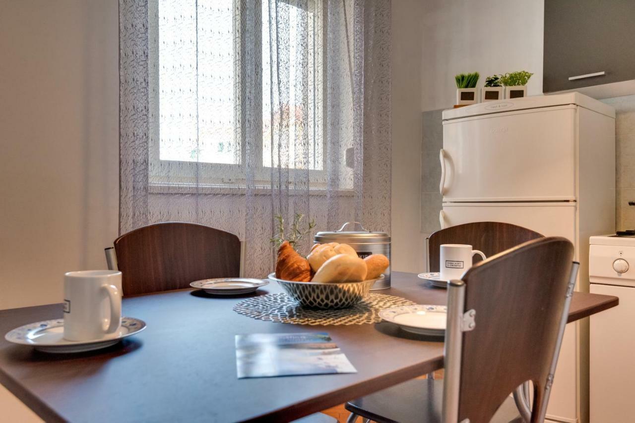 Cozy Apartment Stana In Grebastica 希贝尼克 外观 照片