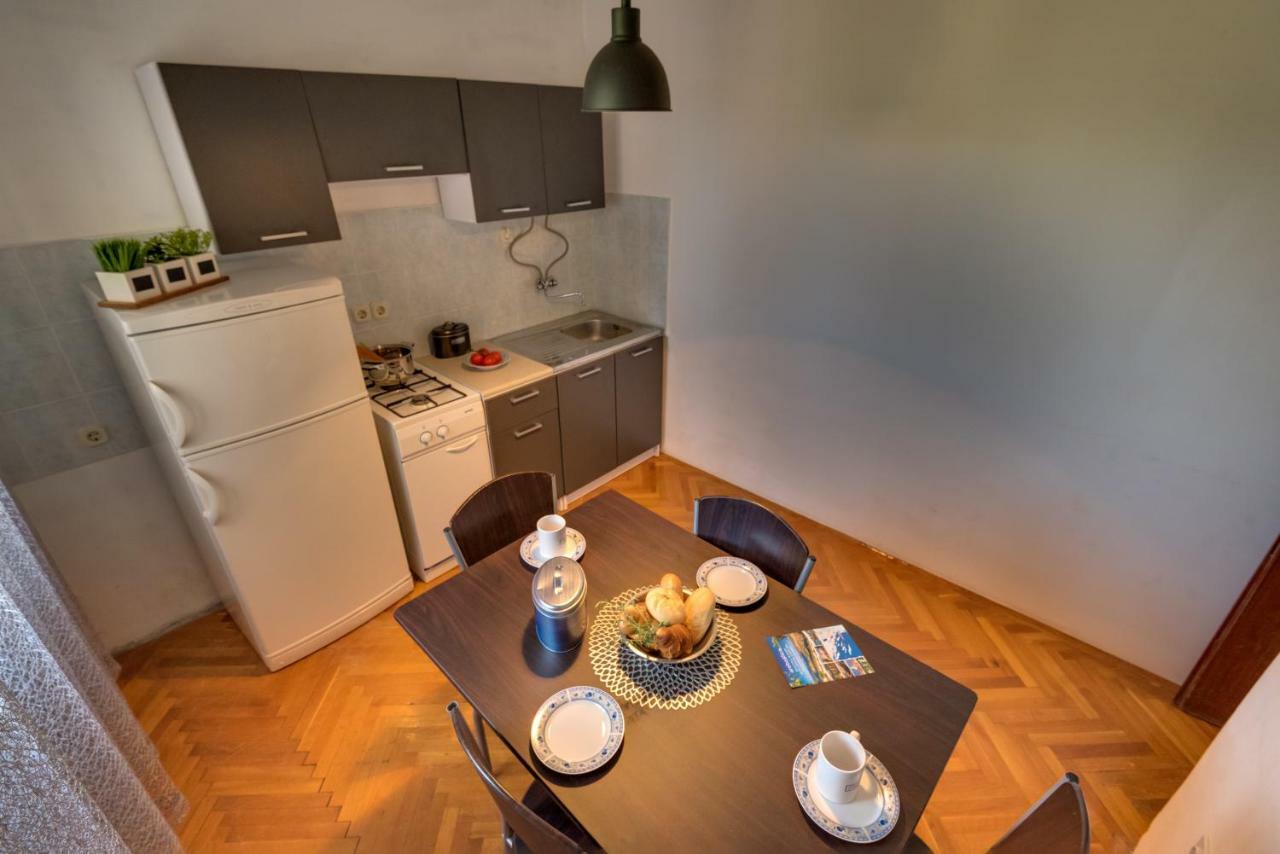 Cozy Apartment Stana In Grebastica 希贝尼克 外观 照片