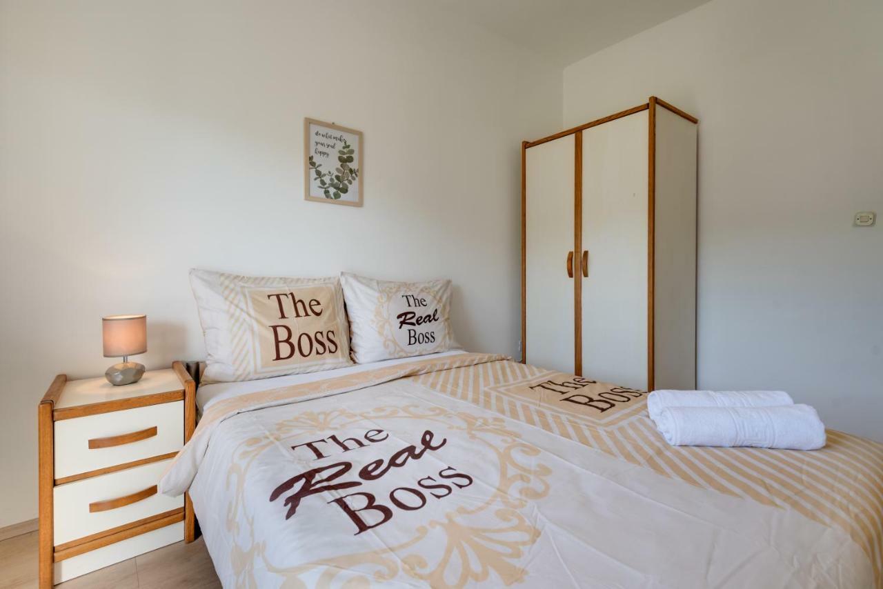 Cozy Apartment Stana In Grebastica 希贝尼克 外观 照片