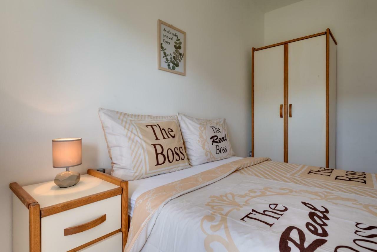 Cozy Apartment Stana In Grebastica 希贝尼克 外观 照片