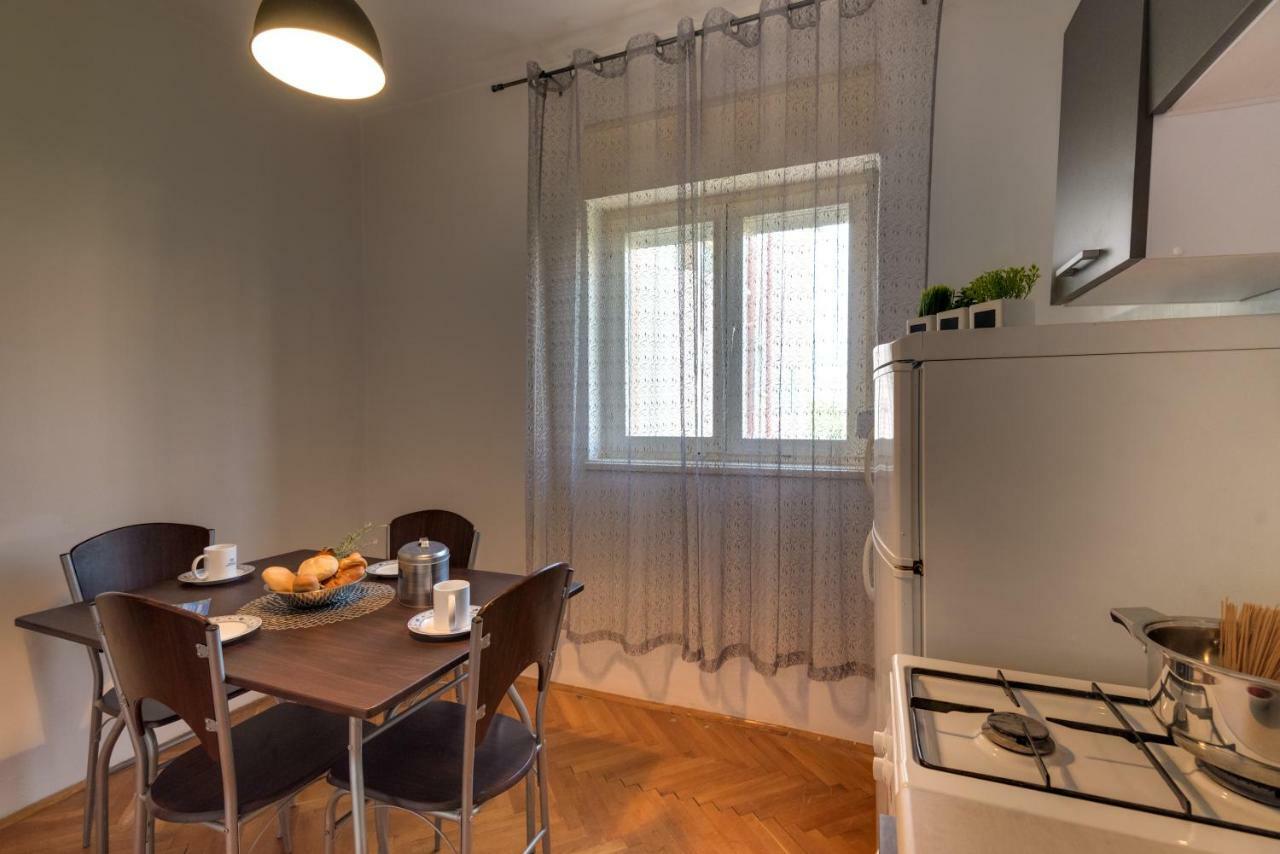 Cozy Apartment Stana In Grebastica 希贝尼克 外观 照片
